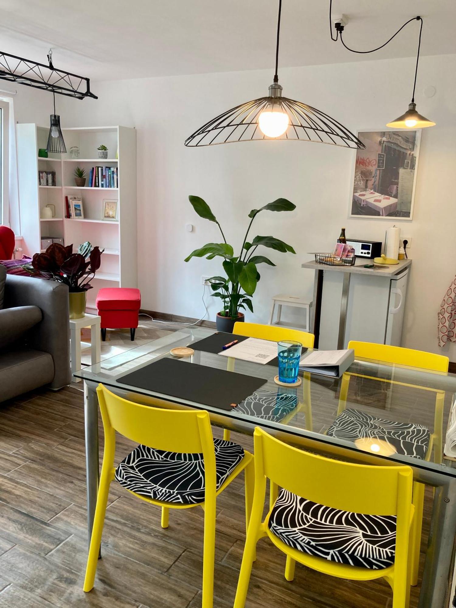 Apartment For 2 In Margareten Вена Экстерьер фото